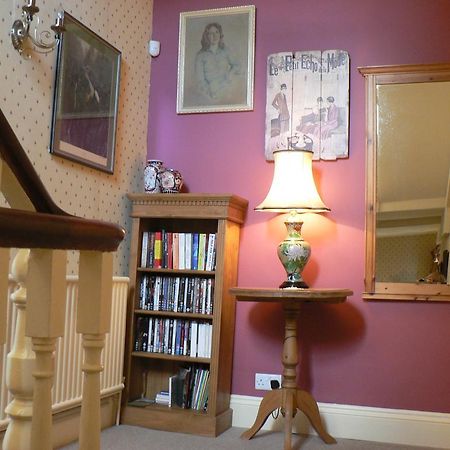 16 Franklin Bijou Boutique Bed and Breakfast Harrogate Eksteriør billede