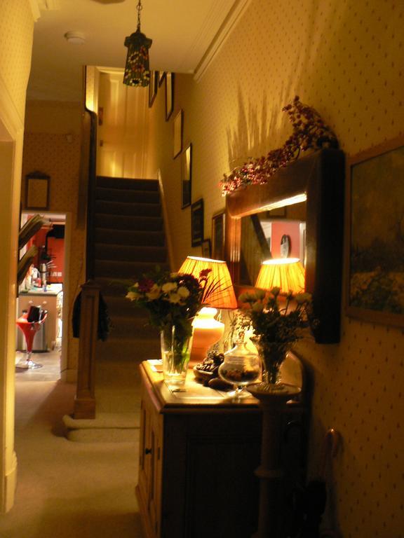 16 Franklin Bijou Boutique Bed and Breakfast Harrogate Eksteriør billede